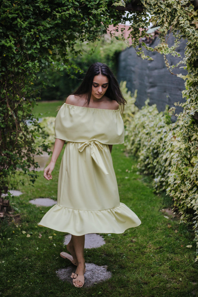 Yellow Ruffle Dress Fresh Garden Joyful Design. 